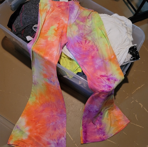 “TRIPPY TIE-DYE” Bell Bottom Flares - Picture 9 of 9
